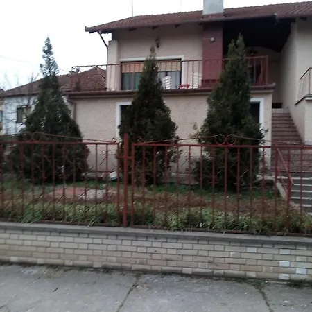 2 Szemelyes Studiò Apartamento