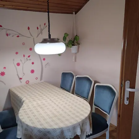 Apartamento 2 Szemelyes Studiò *